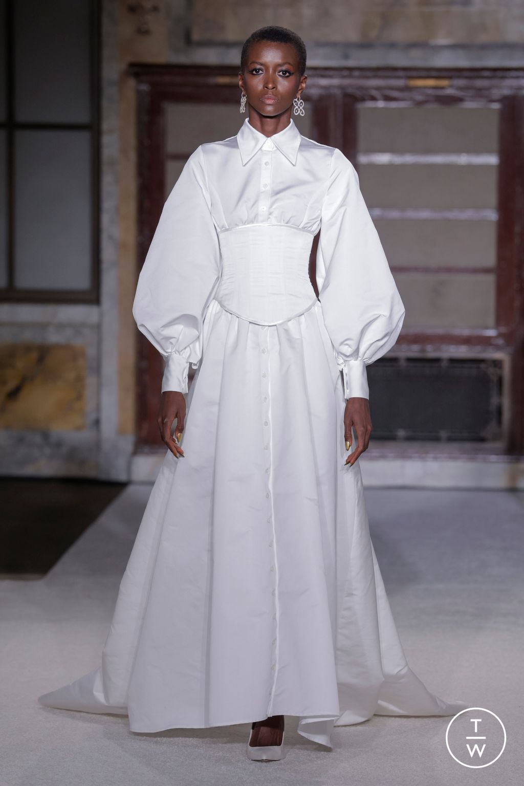 Fashion Week New York Fall/Winter 2026 look 34 de la collection Sergio Hudson womenswear