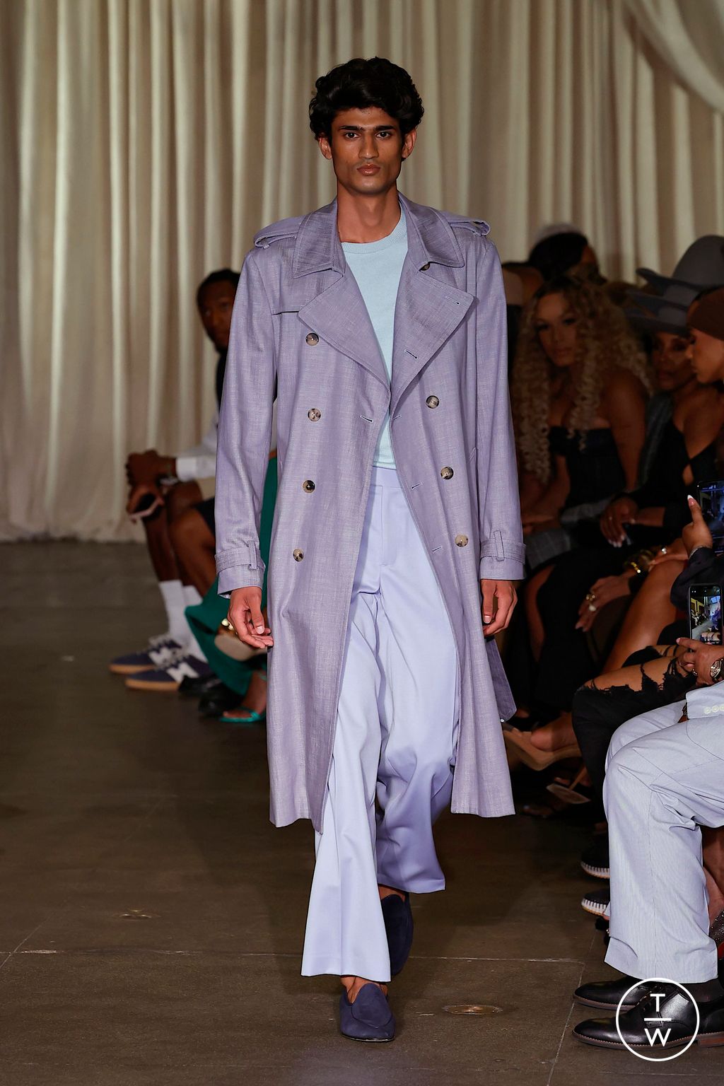 Fashion Week New York Spring/Summer 2025 look 14 from the Sergio Hudson collection 女装