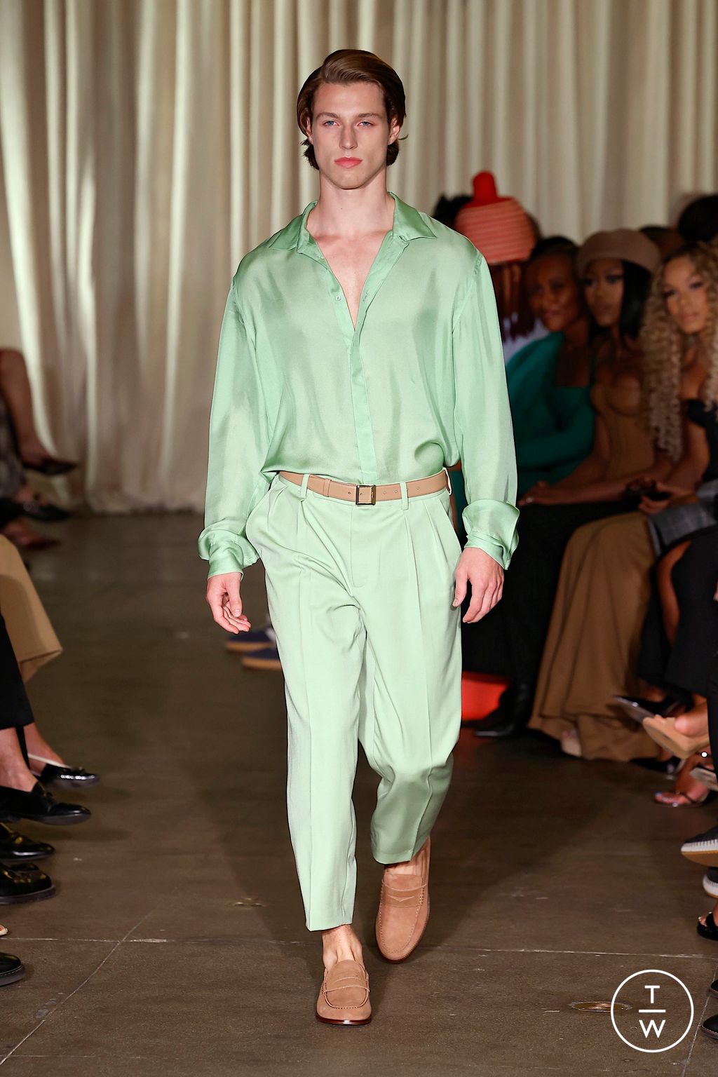 Fashion Week New York Spring/Summer 2025 look 18 from the Sergio Hudson collection 女装