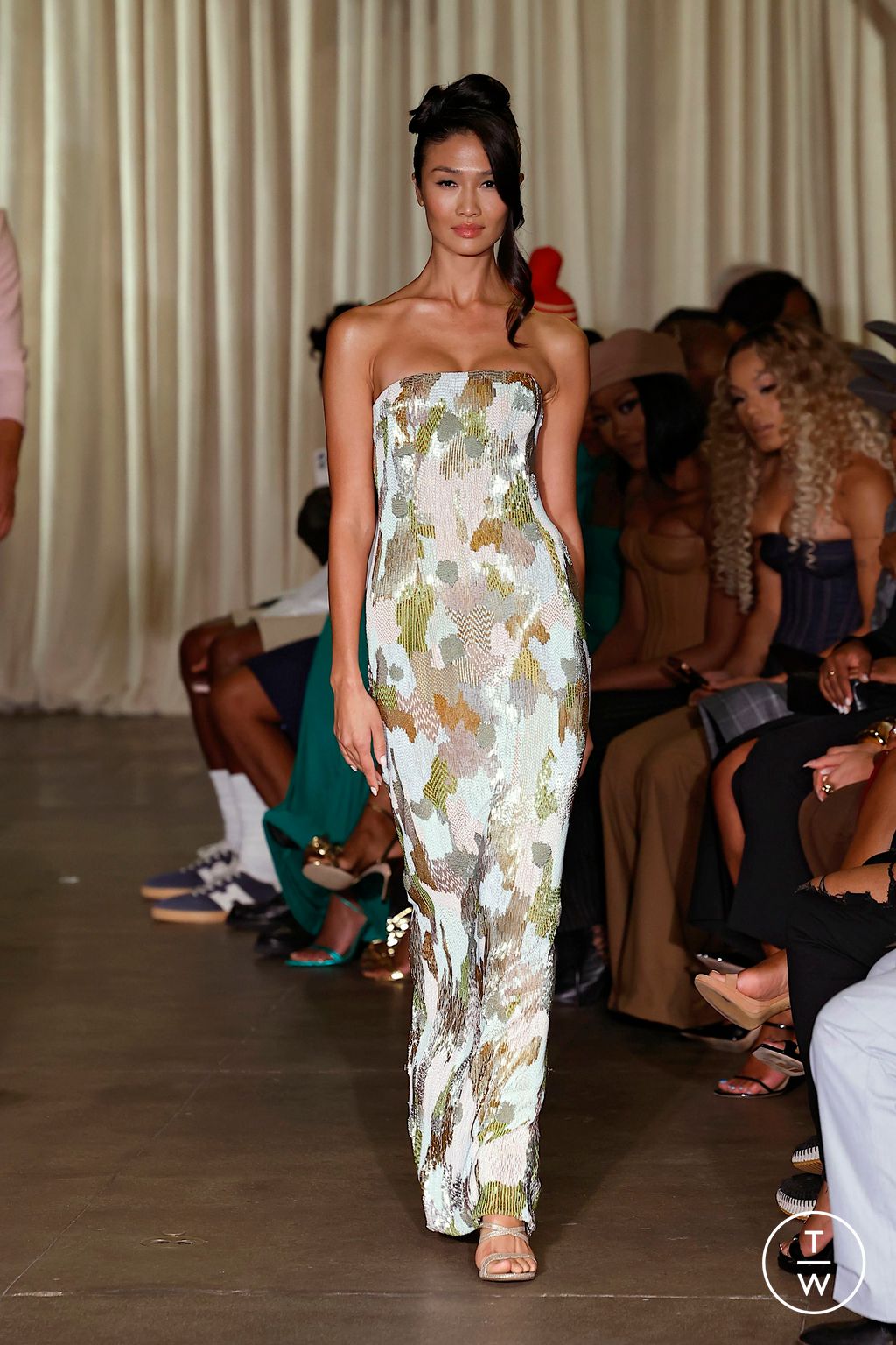 Fashion Week New York Spring/Summer 2025 look 21 de la collection Sergio Hudson womenswear