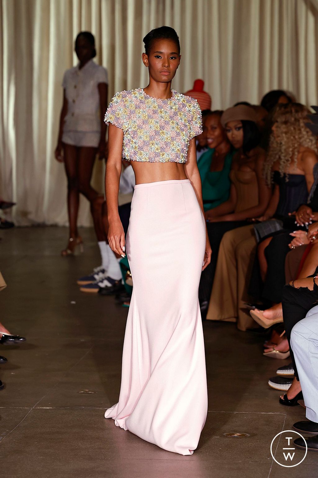 Fashion Week New York Spring-Summer 2025 look 35 from the Sergio Hudson collection womenswear