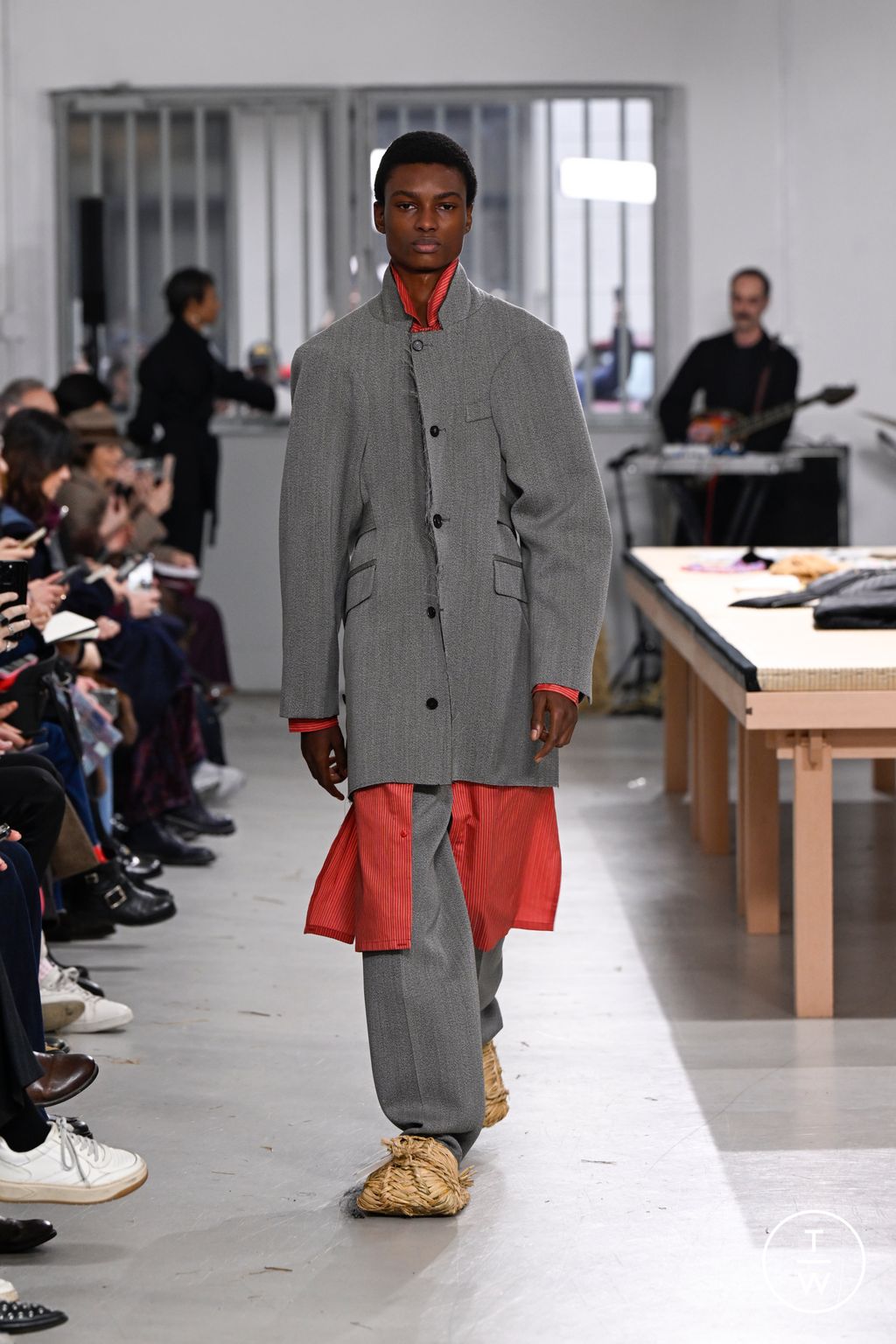 Fashion Week Milan Fall/Winter 2026 look 11 de la collection Setchu menswear