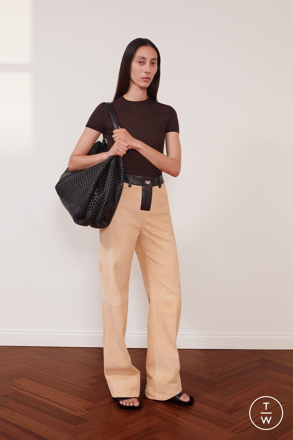 Fashion Week Milan Resort 2026 look 16 from the Ferragamo collection 女装