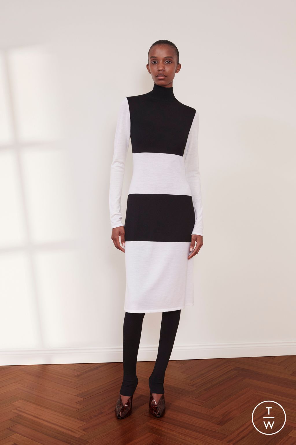 Fashion Week Milan Resort 2026 look 17 from the Ferragamo collection 女装