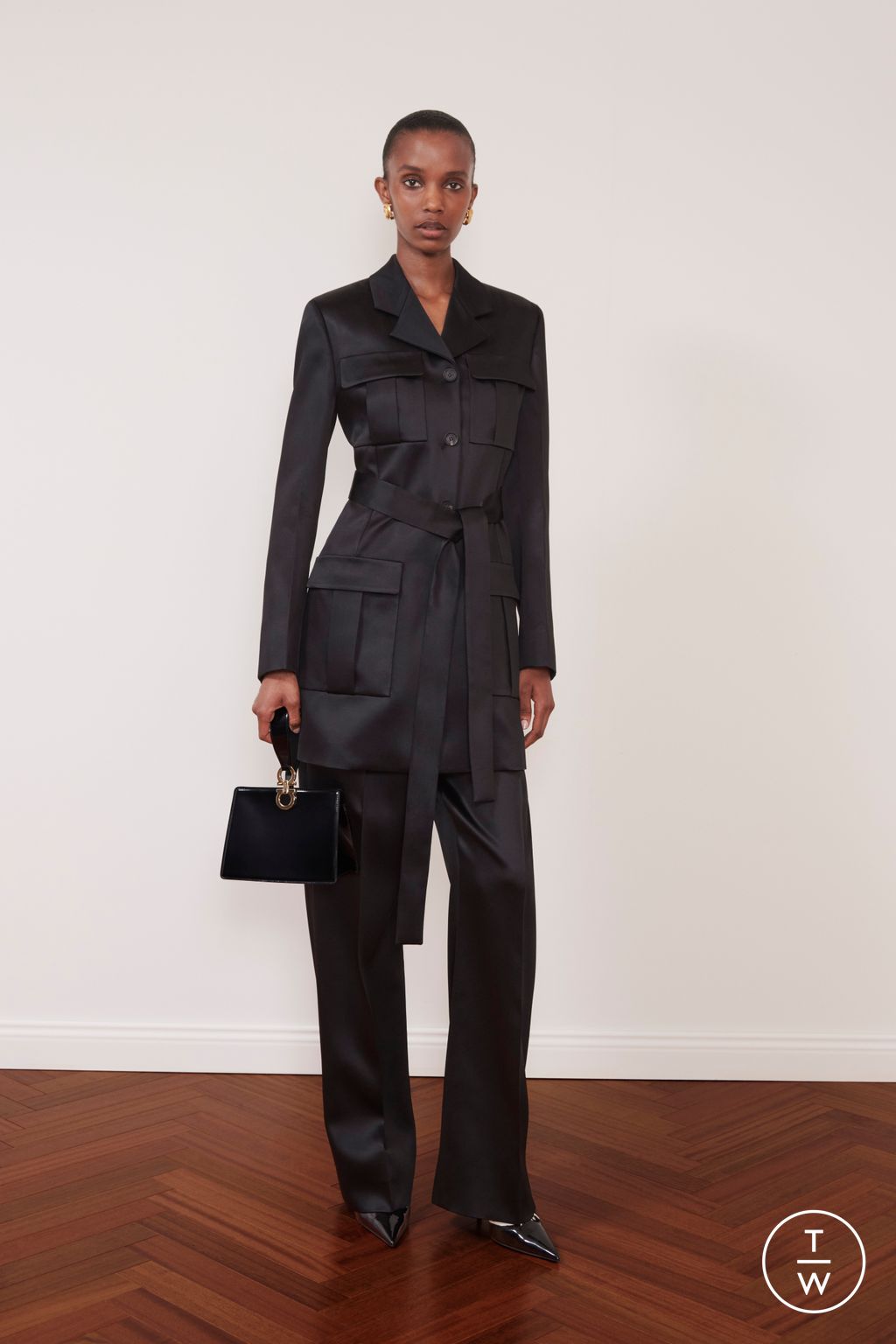 Fashion Week Milan Resort 2026 look 24 de la collection Ferragamo womenswear