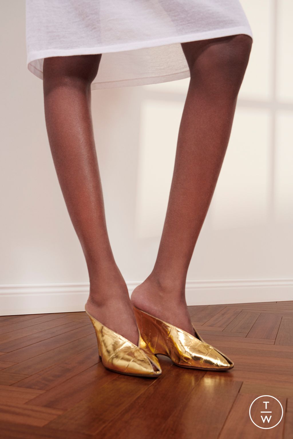 Fashion Week Milan Resort 2026 look 11 from the Ferragamo collection 女装配饰