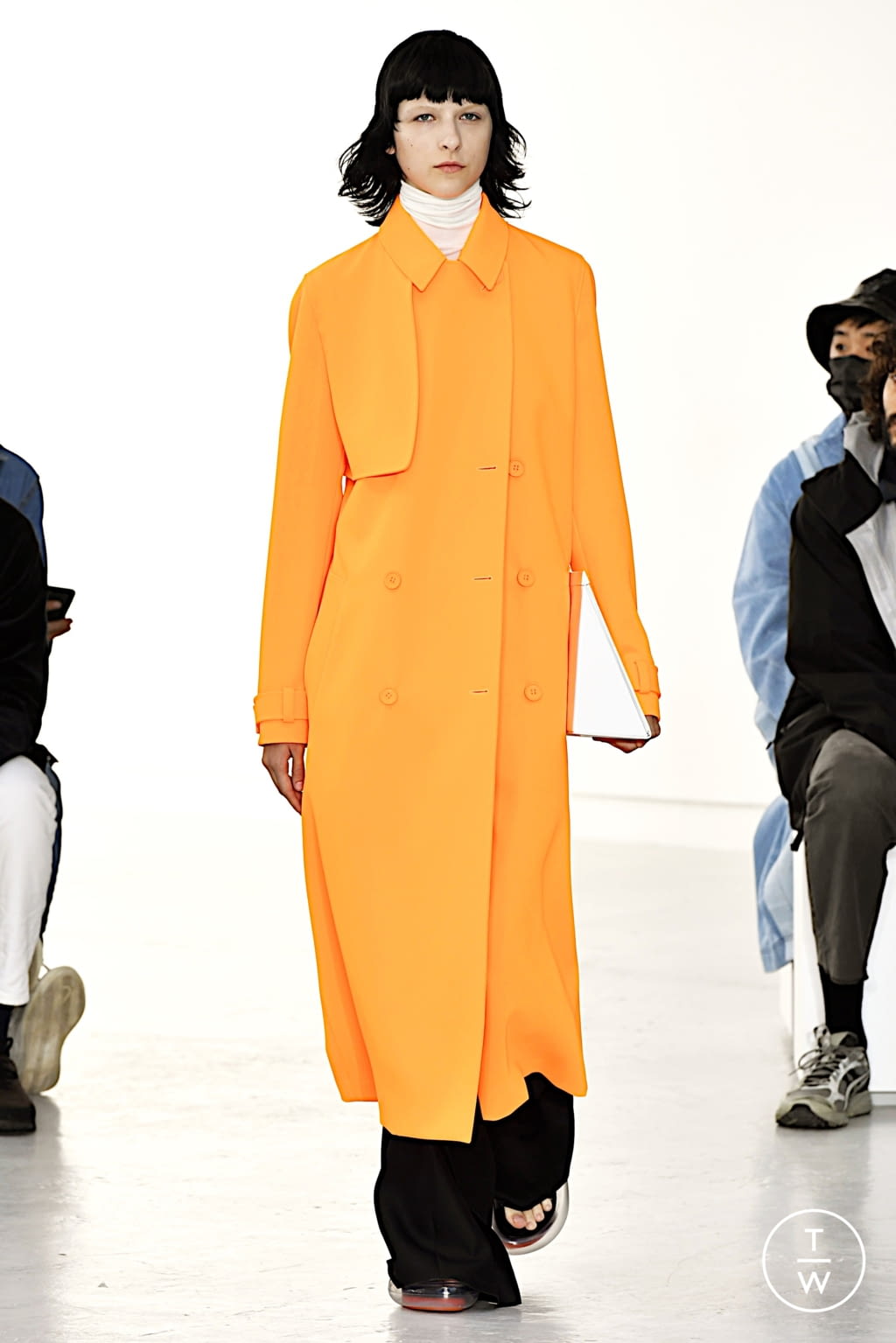 Fashion Week Paris Spring/Summer 2022 look 12 from the Shang Xia collection womenswear