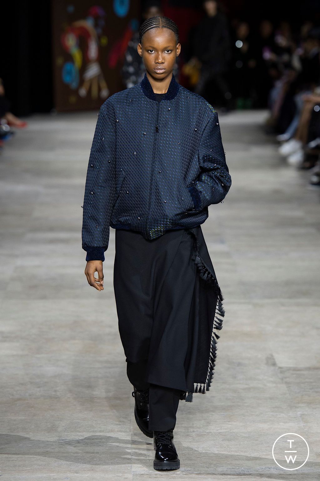 Fashion Week Paris Fall/Winter 2025 look 37 from the Shiatzy Chen collection womenswear