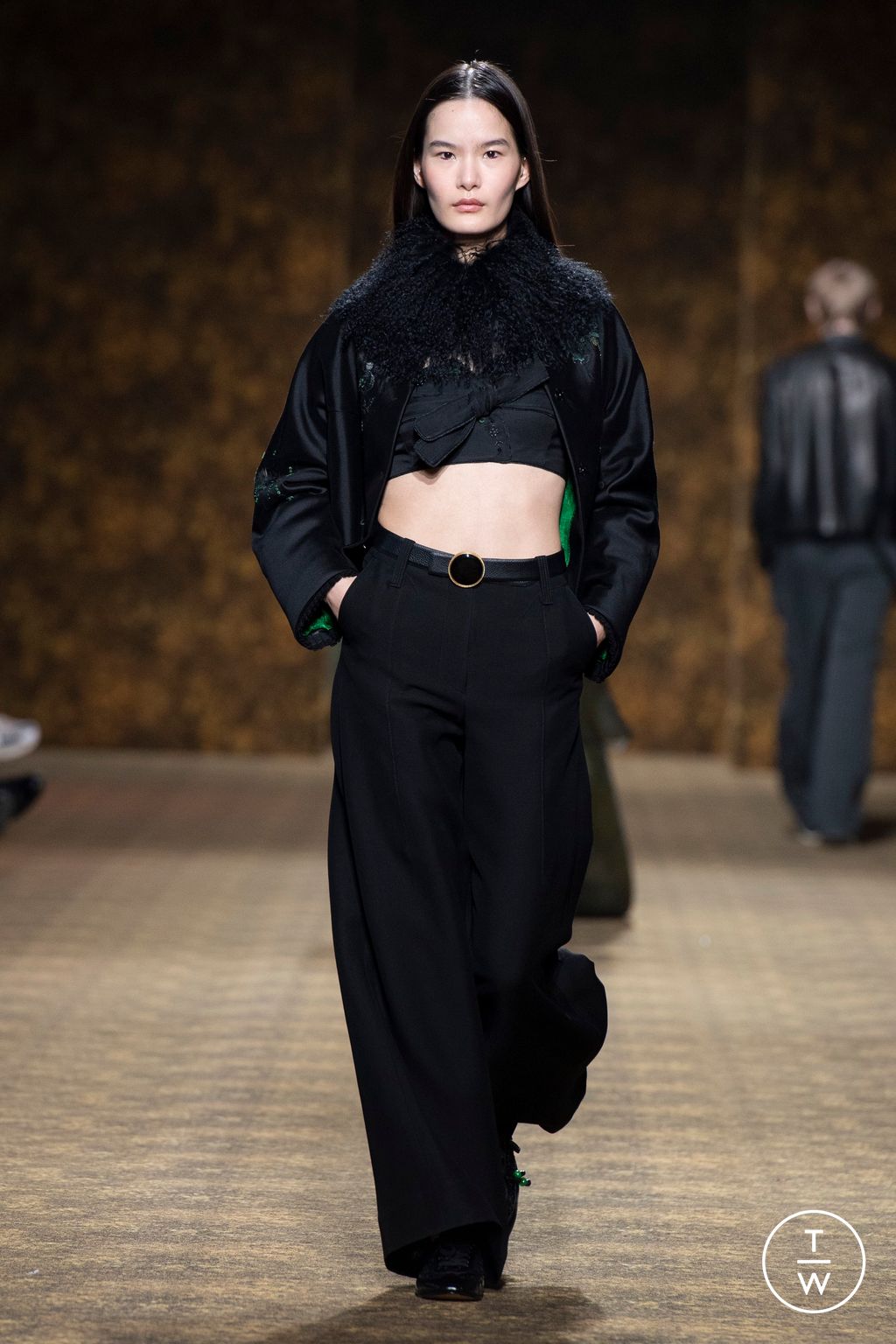 Fashion Week Paris Fall/Winter 2026 look 26 from the Shiatzy Chen collection womenswear