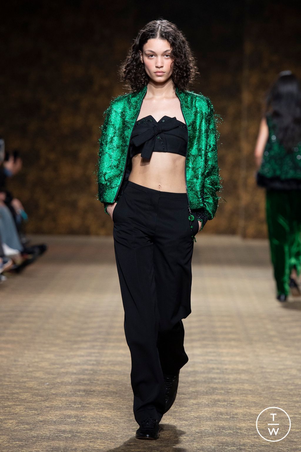 Fashion Week Paris Fall/Winter 2026 look 35 from the Shiatzy Chen collection womenswear