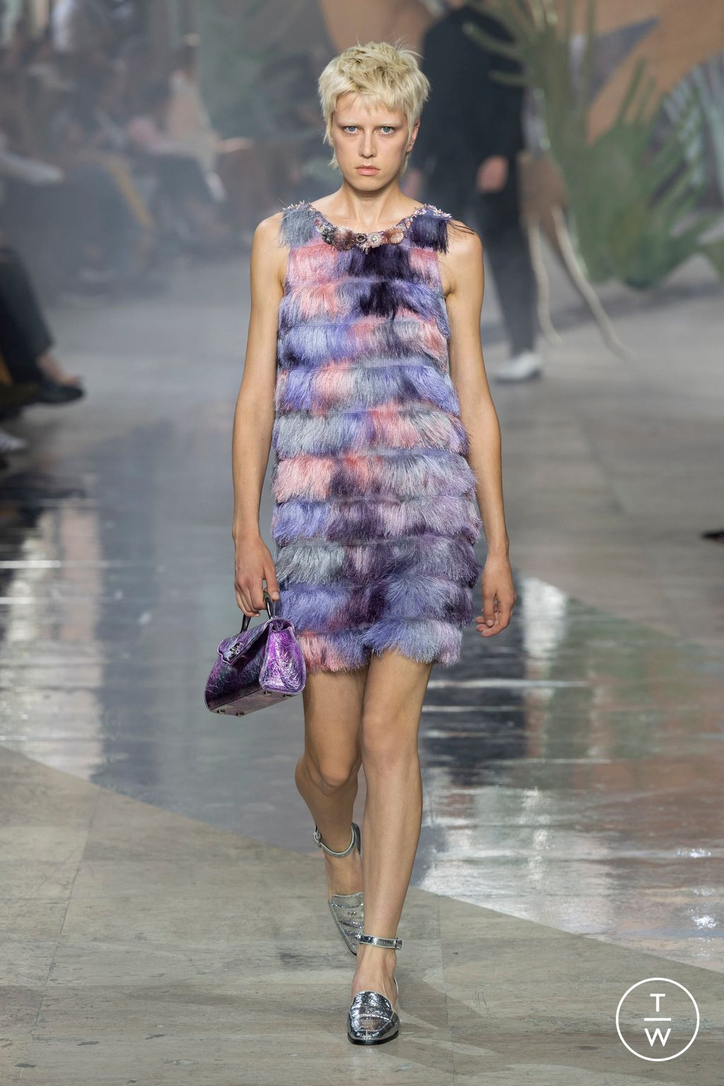 Fashion Week Paris Spring/Summer 2024 look 10 from the Shiatzy Chen collection womenswear