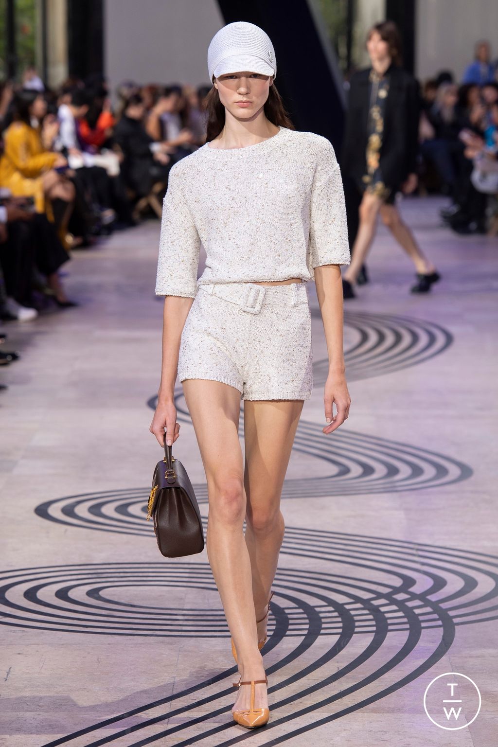 Fashion Week Paris Spring/Summer 2025 look 10 from the Shiatzy Chen collection womenswear