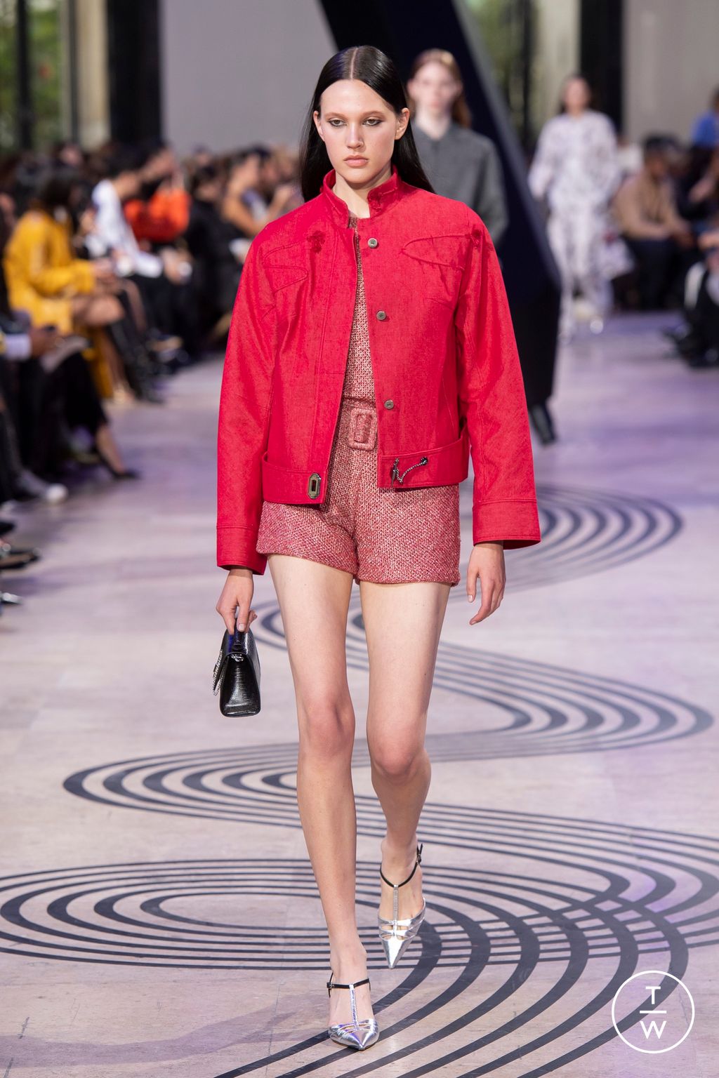 Fashion Week Paris Spring-Summer 2025 look 30 from the Shiatzy Chen collection womenswear