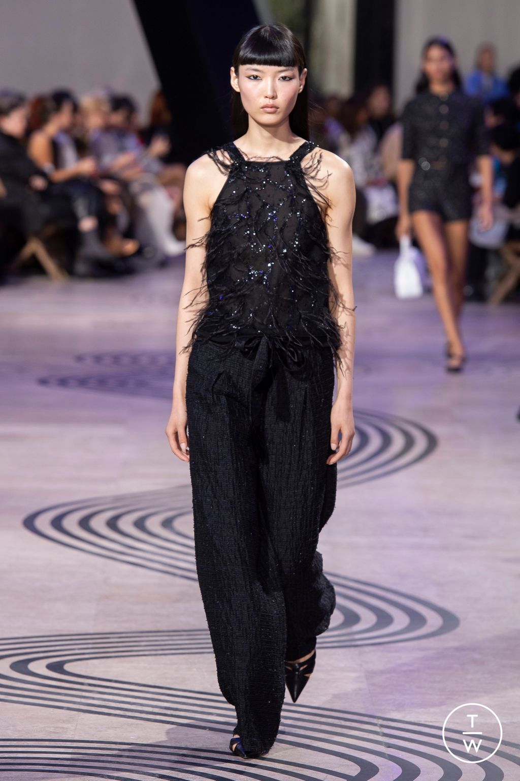 Fashion Week Paris Spring/Summer 2025 look 48 from the Shiatzy Chen collection womenswear