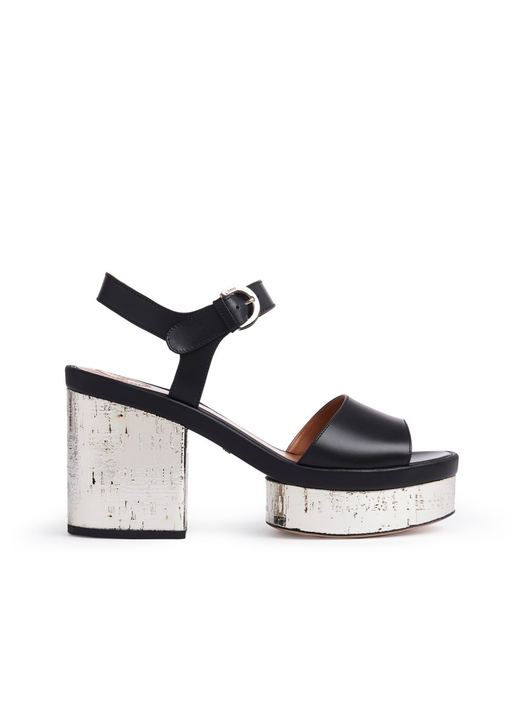 Fashion Week Paris Spring/Summer 2023 look 34 from the Chloé collection womenswear accessories