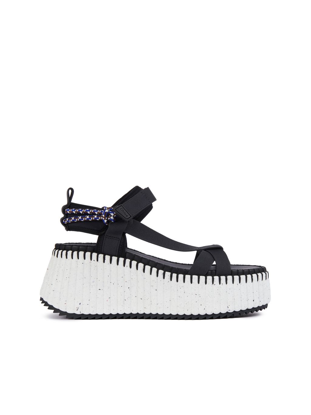 Fashion Week Paris Spring/Summer 2023 look 24 from the Chloé collection 女装配饰