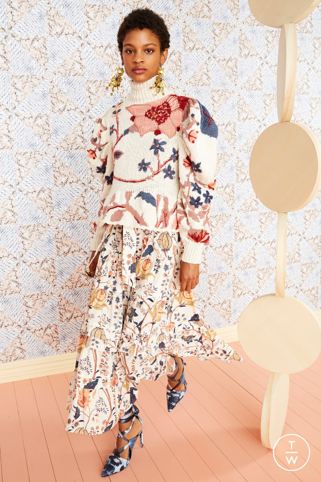 Fashion Week New York Resort 2021 look 11 from the Ulla Johnson collection 女装