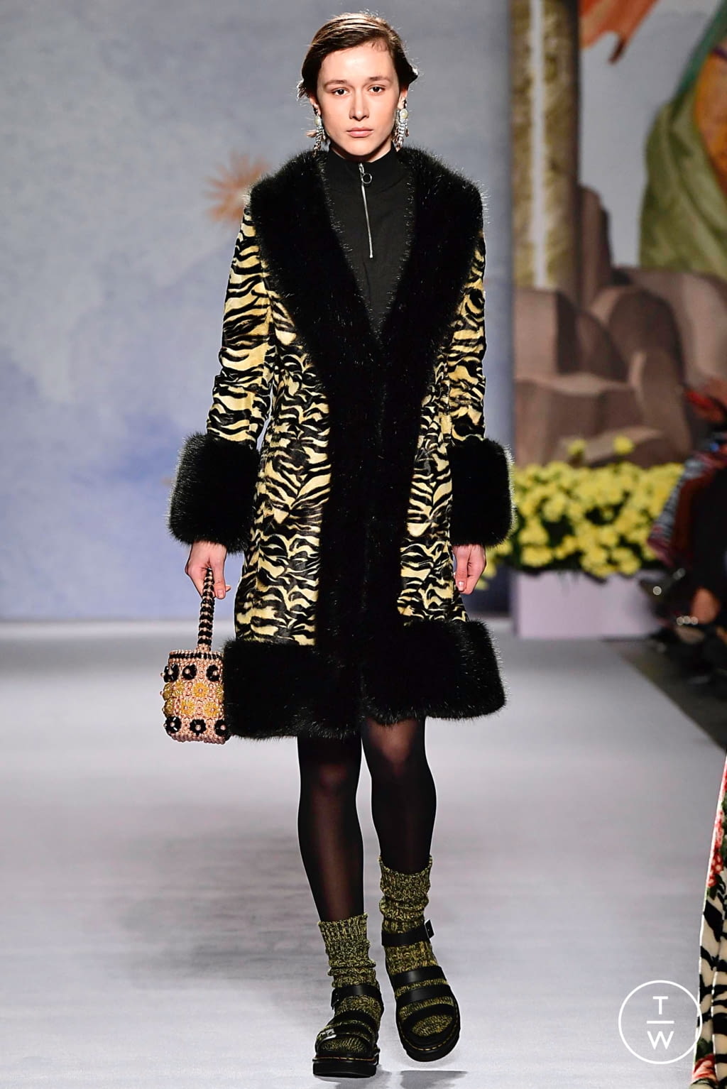 Fashion Week London Fall/Winter 2019 look 26 from the Shrimps collection womenswear