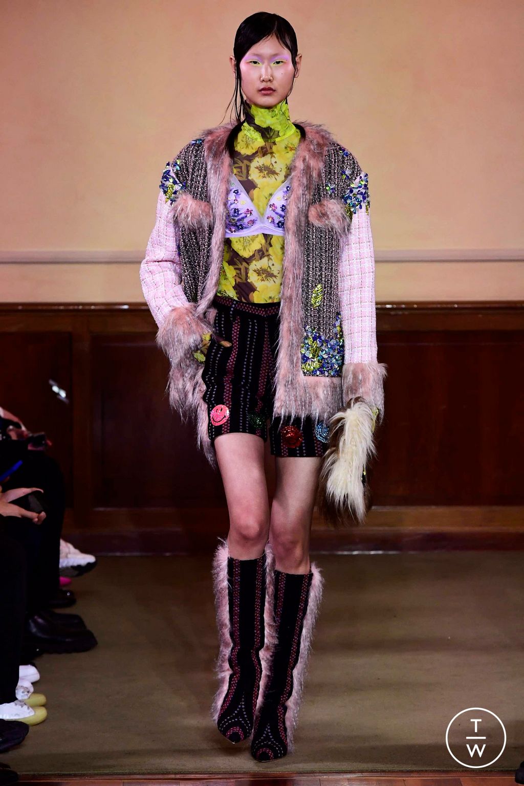 Fashion Week Milan Fall/Winter 2023 look 11 de la collection Shuting Qiu womenswear