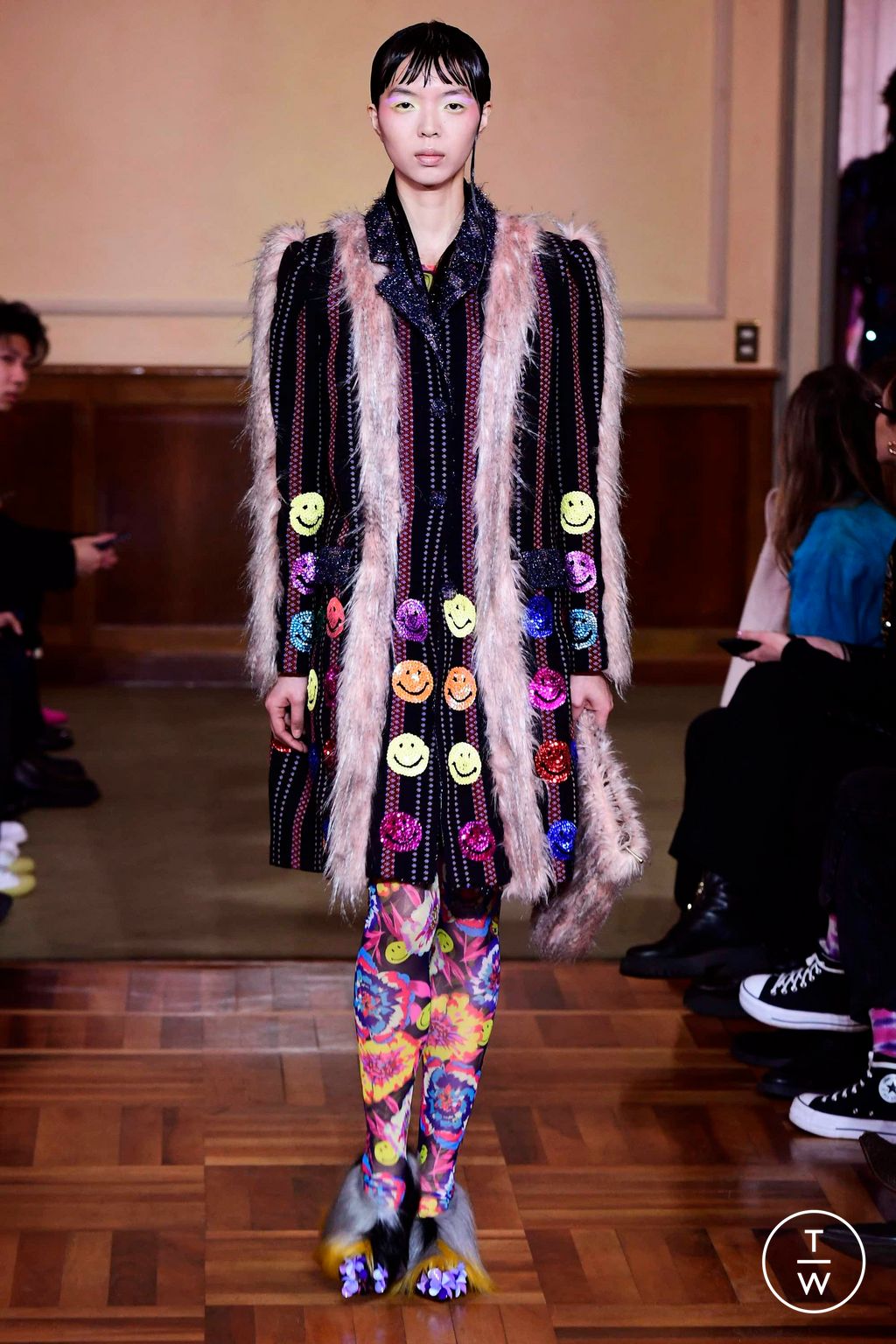 Fashion Week Milan Fall/Winter 2023 look 19 de la collection Shuting Qiu womenswear