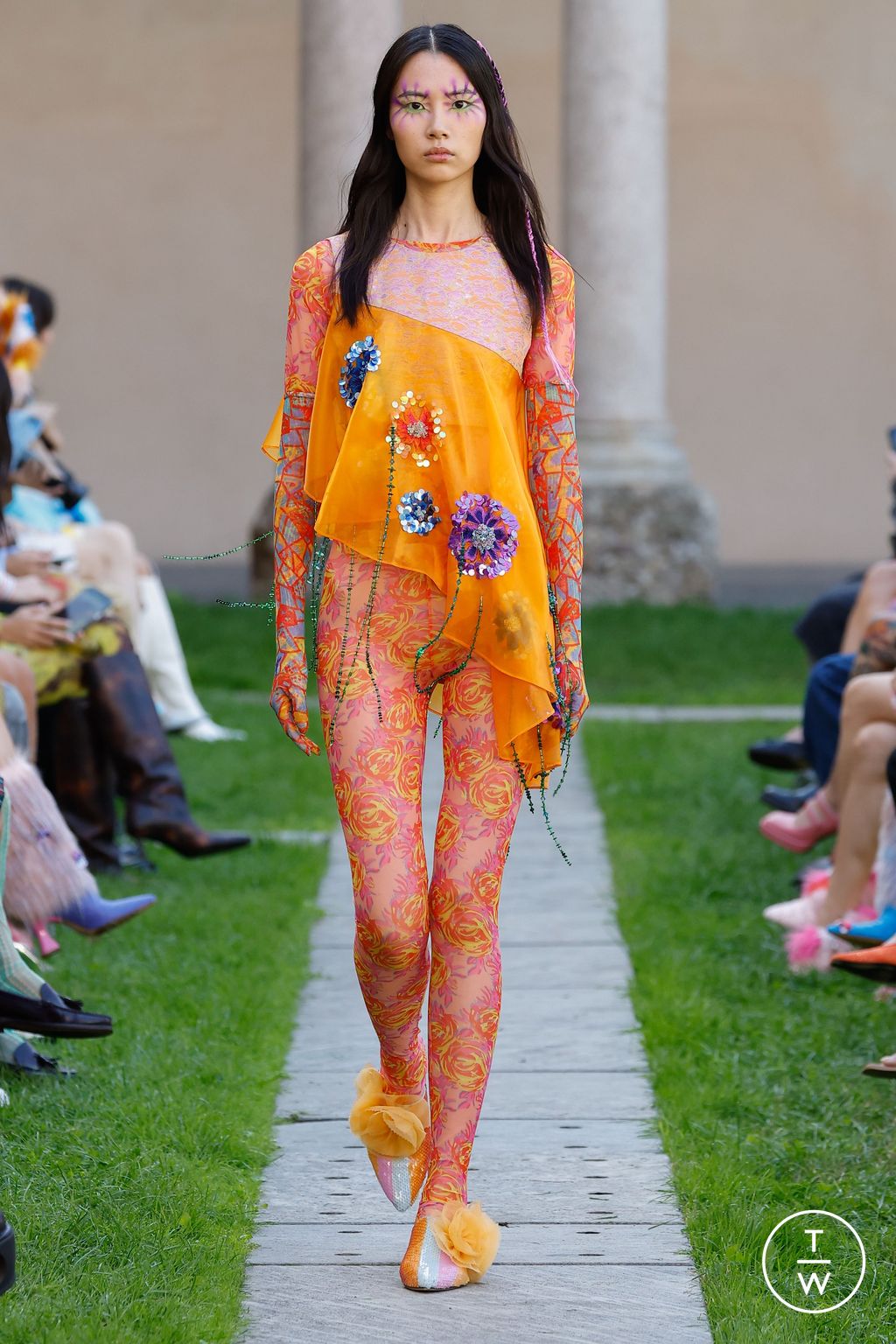 Fashion Week Milan Spring/Summer 2024 look 8 from the Shuting Qiu collection womenswear