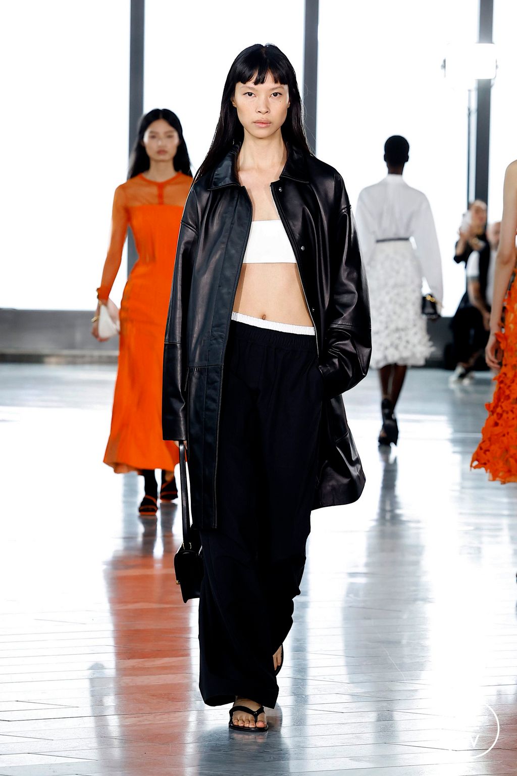 Fashion Week New York Spring/Summer 2025 look 15 from the Simkhai collection womenswear
