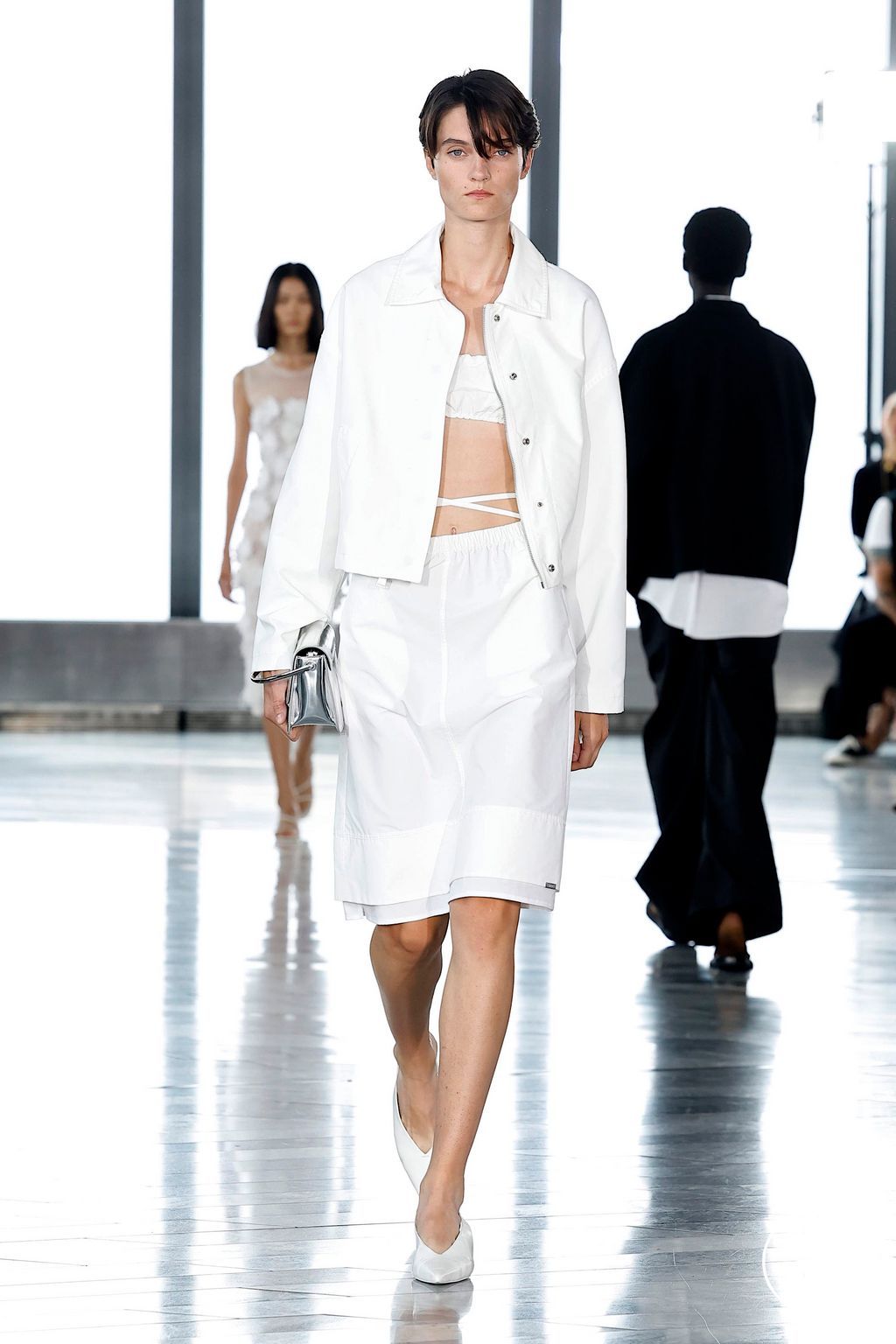Fashion Week New York Spring/Summer 2025 look 23 from the Simkhai collection womenswear
