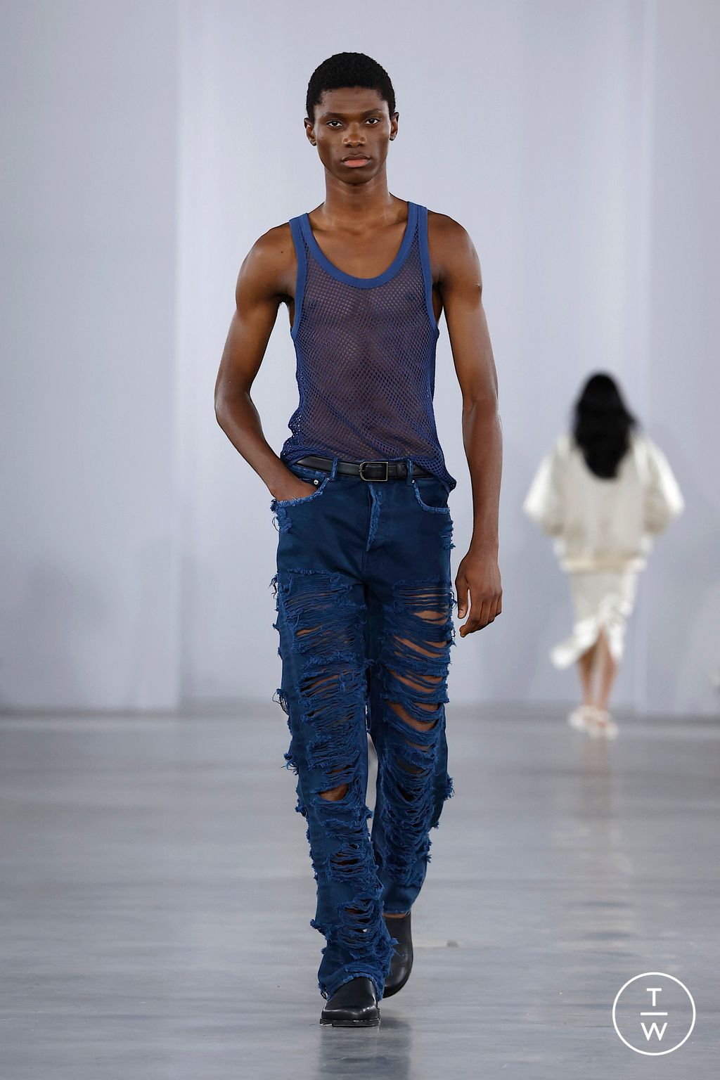 Fashion Week New York Spring/Summer 2026 look 21 from the Simkhai collection womenswear