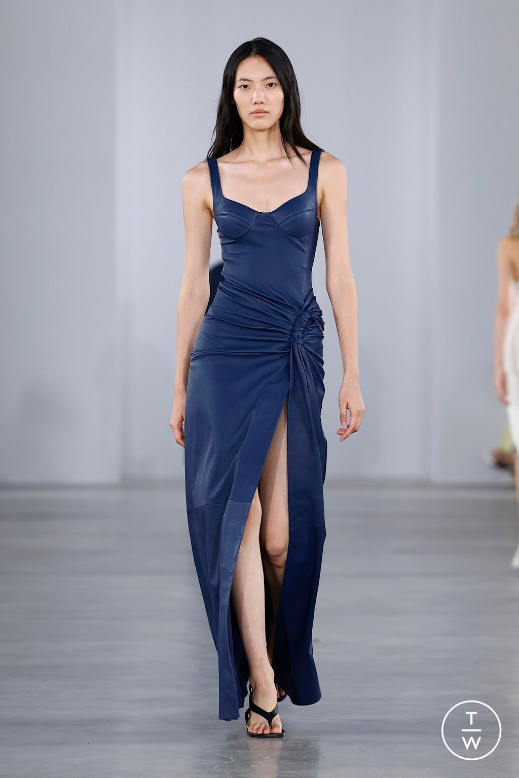 Fashion Week New York Spring/Summer 2026 look 29 from the Simkhai collection womenswear