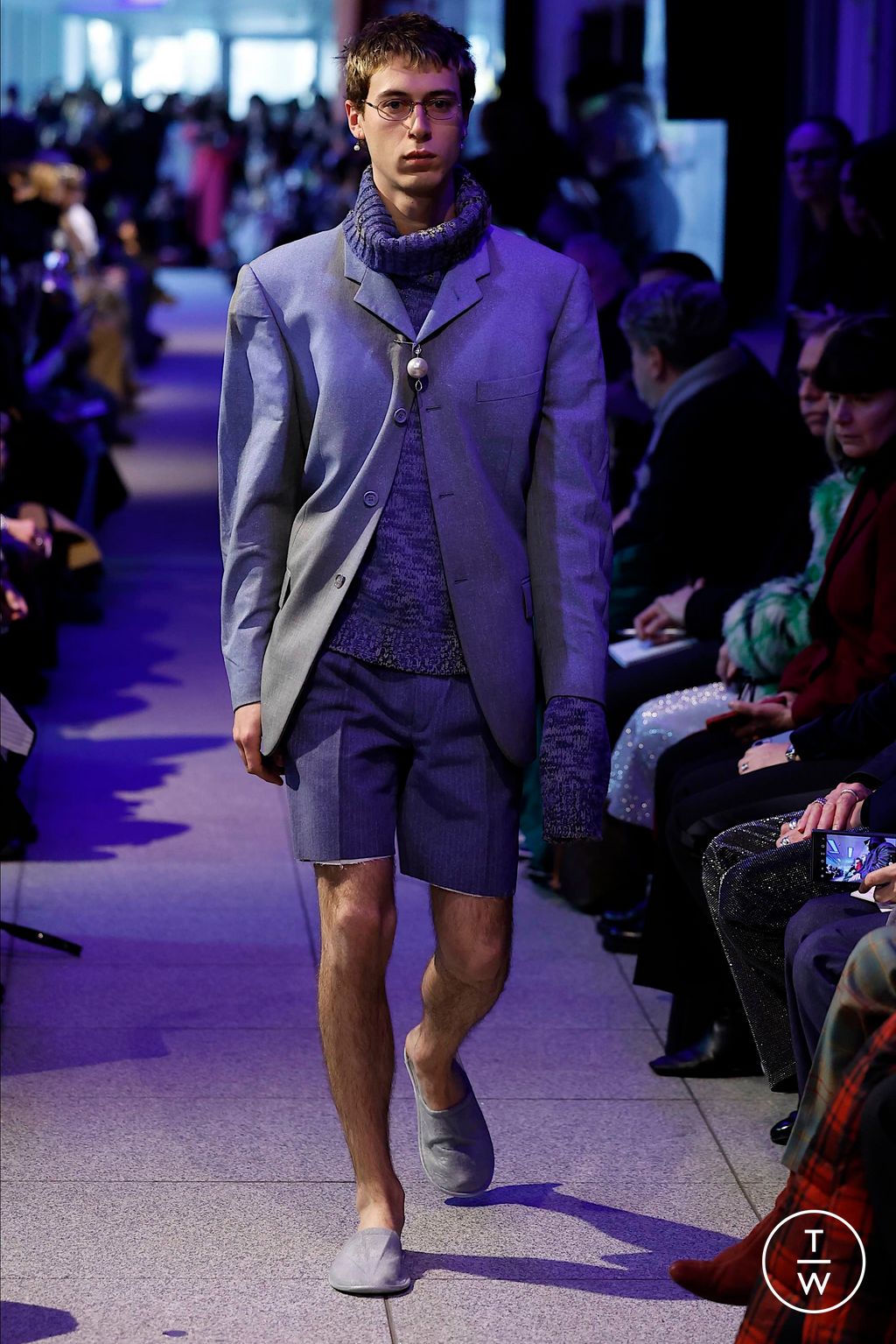 Fashion Week Milan Fall/Winter 2024 look 41 de la collection Simon Cracker menswear