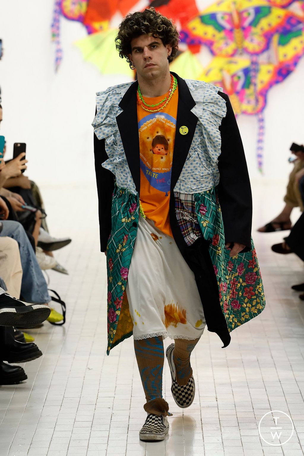Fashion Week Milan Spring/Summer 2024 look 14 from the Simon Cracker collection menswear