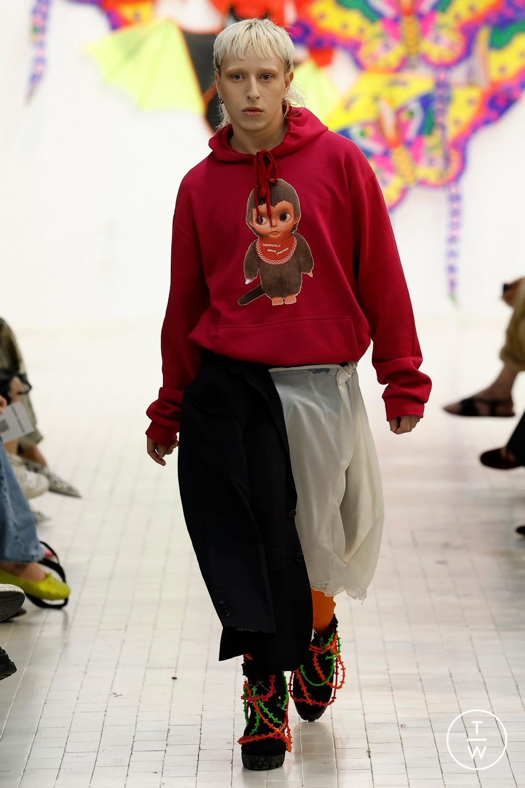 Fashion Week Milan Spring/Summer 2024 look 34 from the Simon Cracker collection menswear