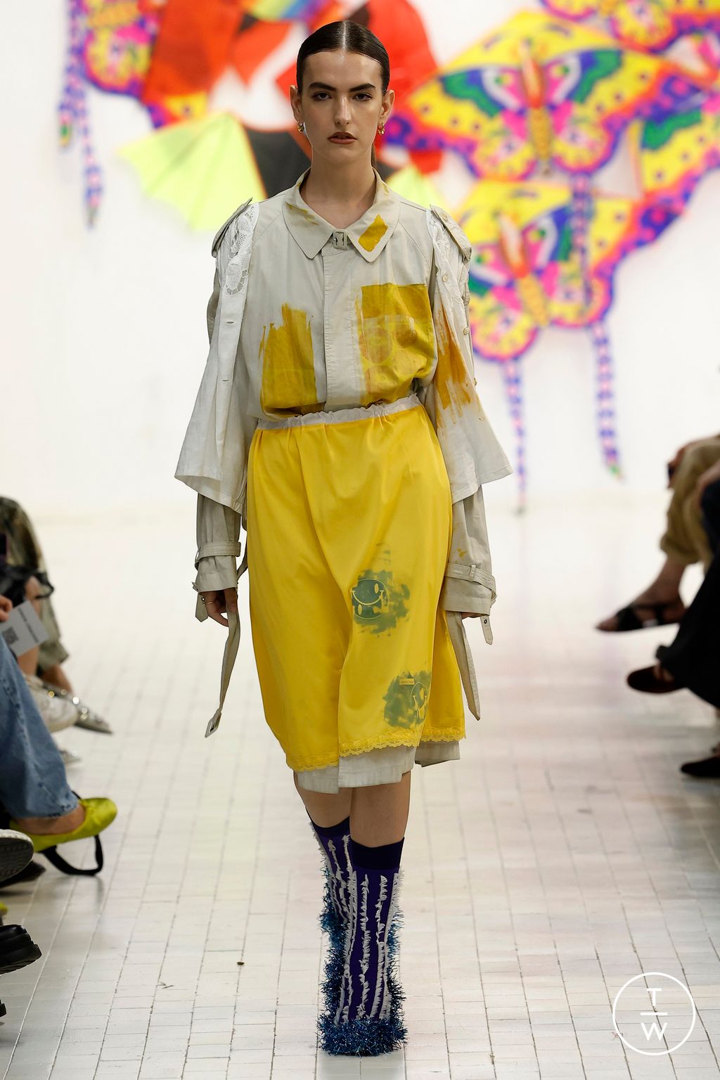 Fashion Week Milan Spring/Summer 2024 look 39 from the Simon Cracker collection 男装