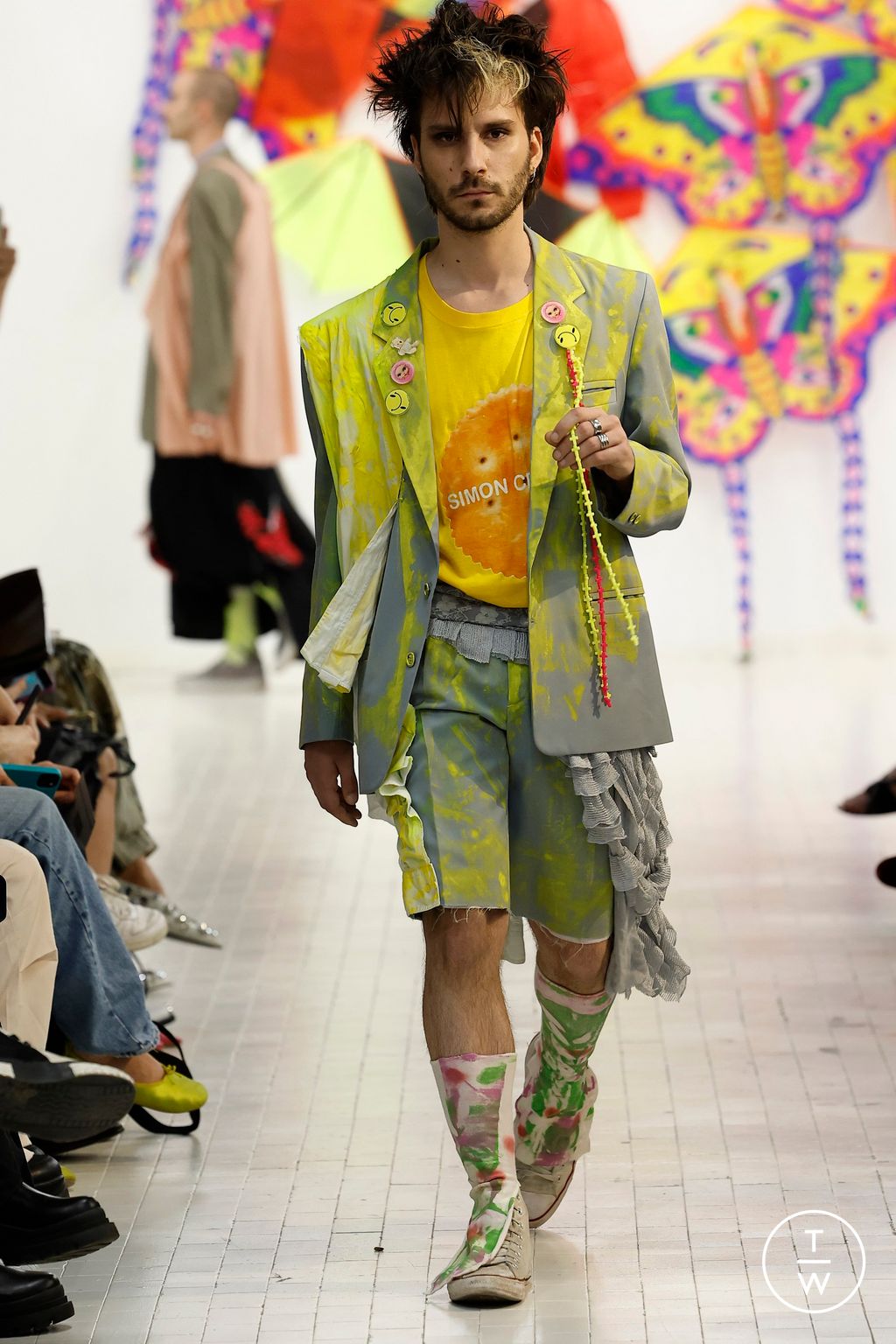 Fashion Week Milan Spring/Summer 2024 look 43 from the Simon Cracker collection menswear