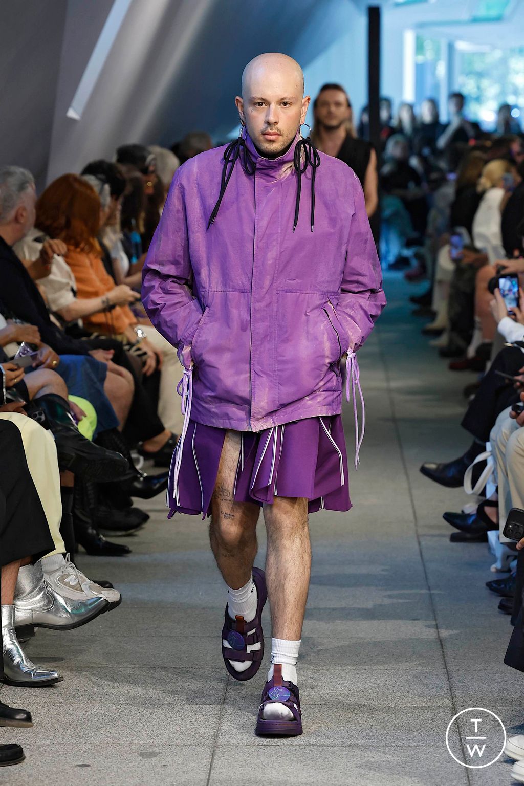 Fashion Week Milan Spring-Summer 2025 look 2 from the Simon Cracker collection menswear