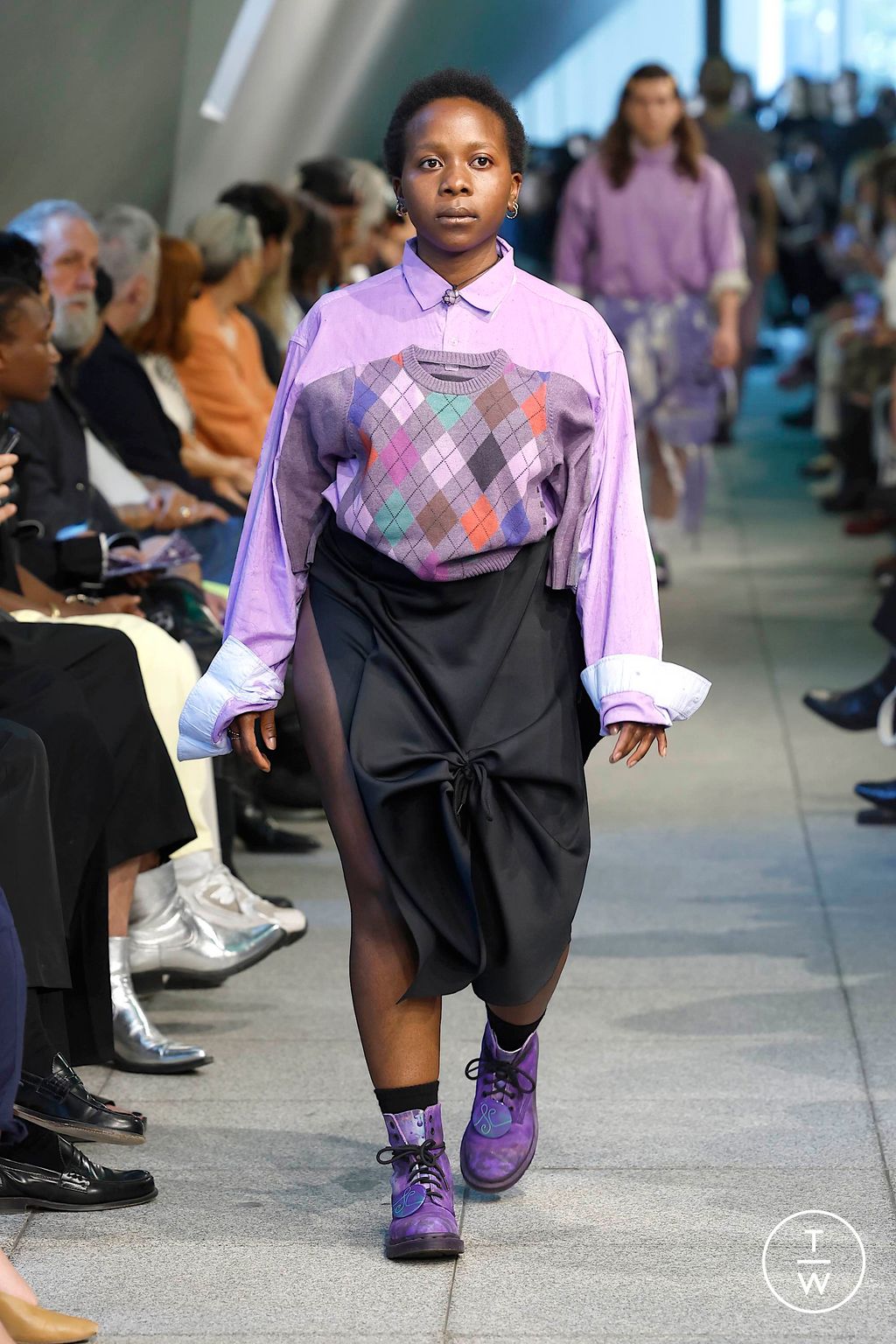 Fashion Week Milan Spring/Summer 2025 look 10 from the Simon Cracker collection menswear
