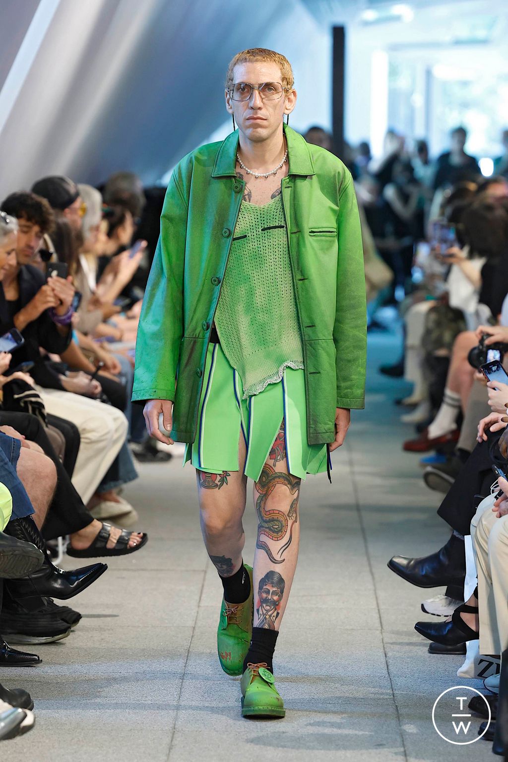 Fashion Week Milan Spring/Summer 2025 look 32 from the Simon Cracker collection menswear