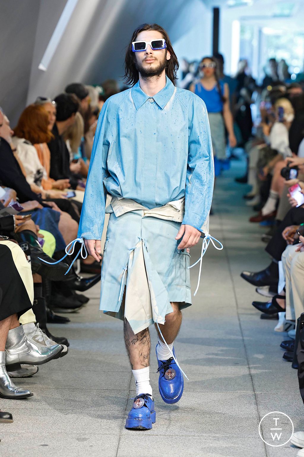 Fashion Week Milan Spring/Summer 2025 look 39 from the Simon Cracker collection menswear