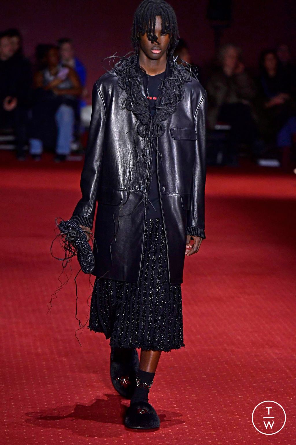 Fashion Week London Fall/Winter 2023 look 10 from the Simone Rocha collection 女装