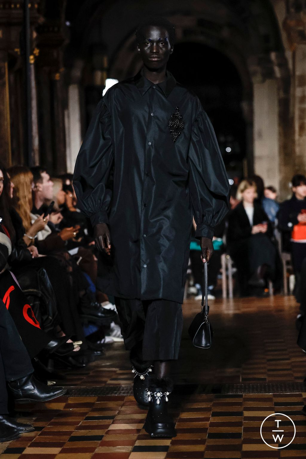 Fashion Week London Fall/Winter 2024 look 41 de la collection Simone Rocha womenswear