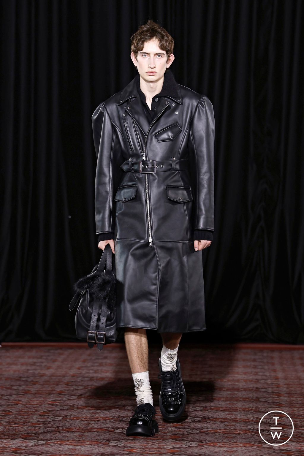 Fashion Week London Fall/Winter 2025 look 21 de la collection Simone Rocha womenswear