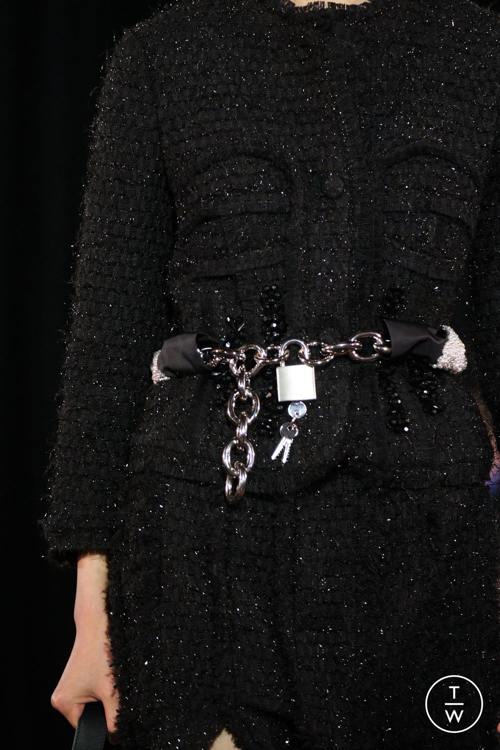 Fashion Week London Fall/Winter 2025 look 7 from the Simone Rocha collection womenswear accessories