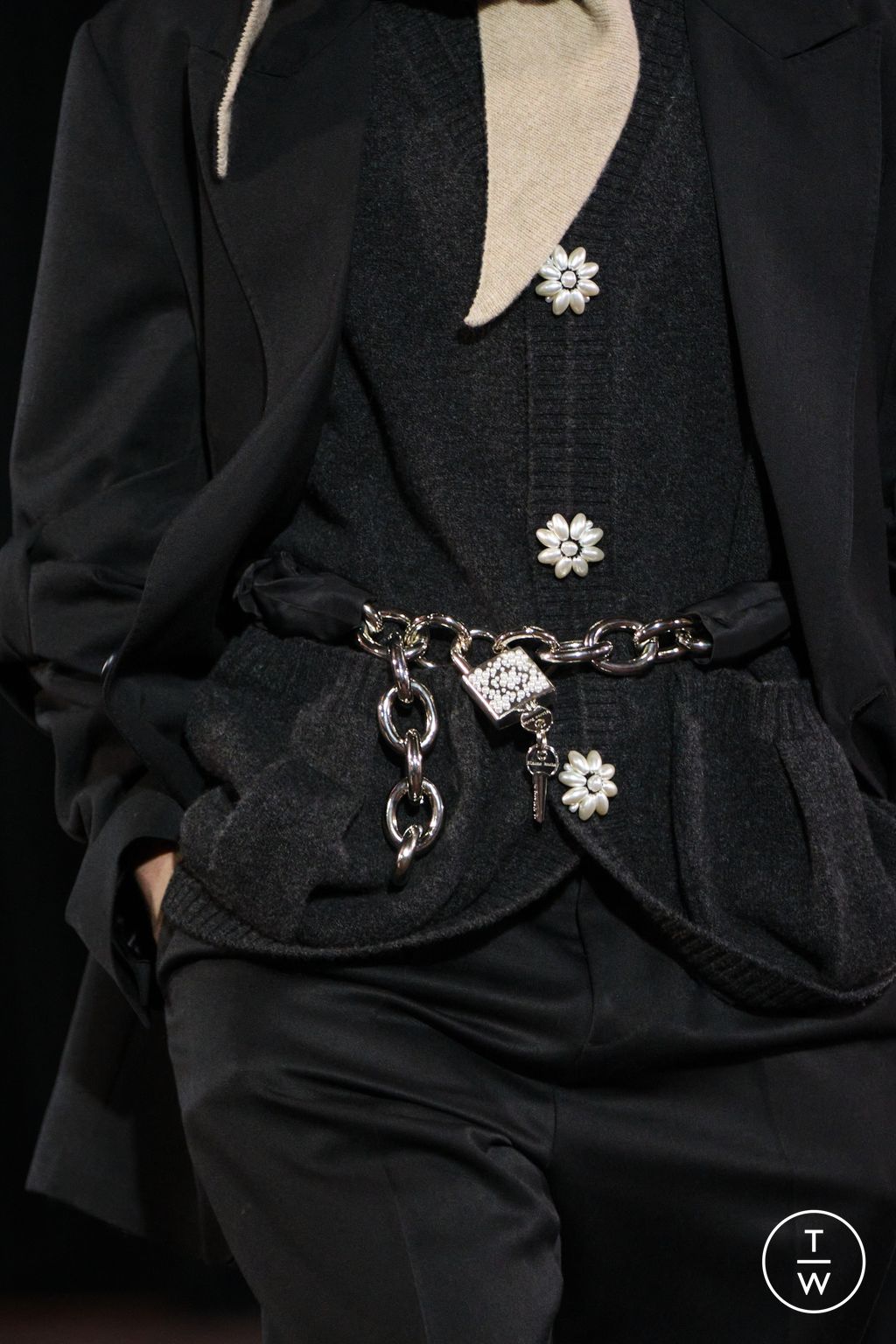 Fashion Week London Fall/Winter 2025 look 62 from the Simone Rocha collection womenswear accessories