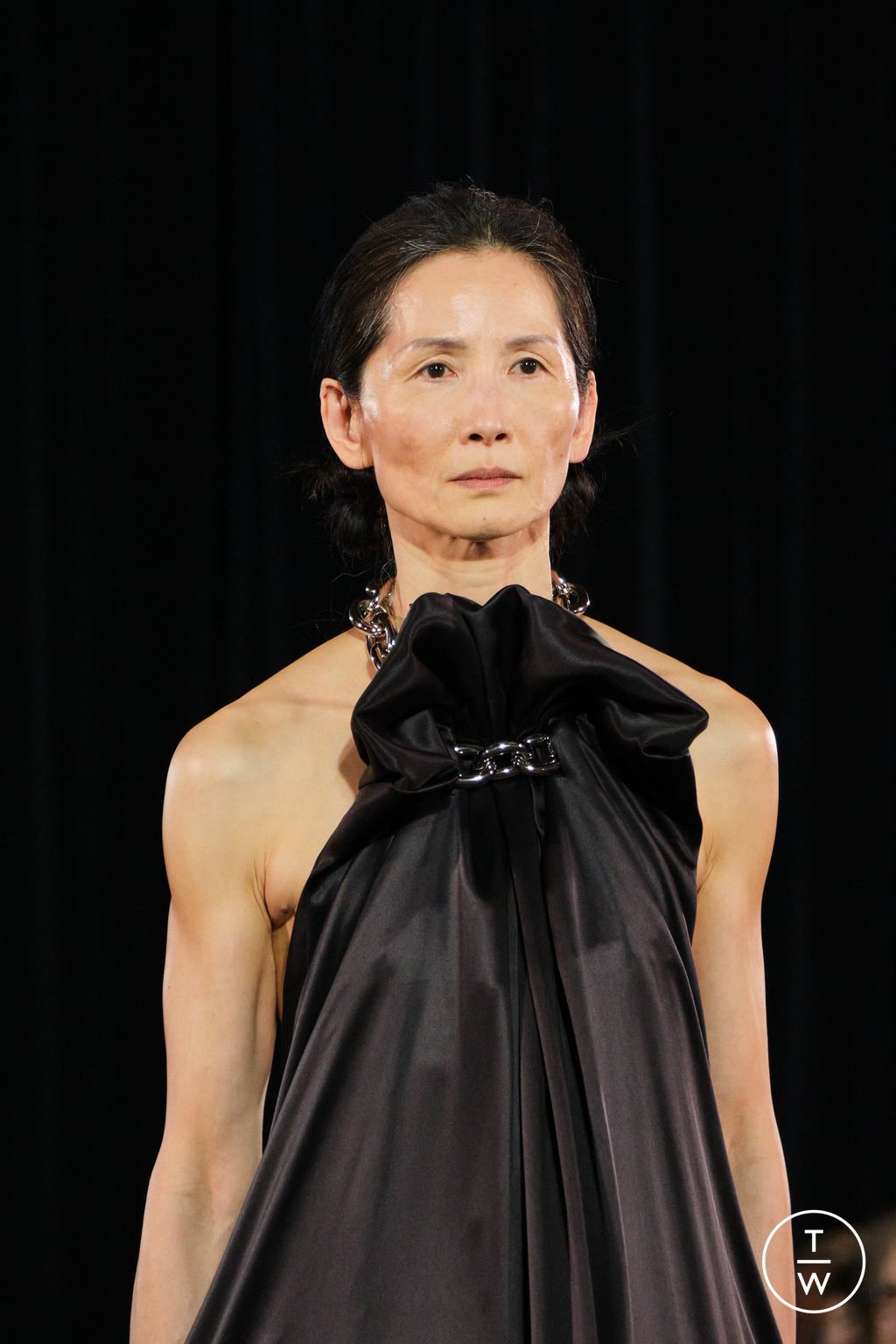 Fashion Week London Fall/Winter 2025 look 102 from the Simone Rocha collection womenswear accessories