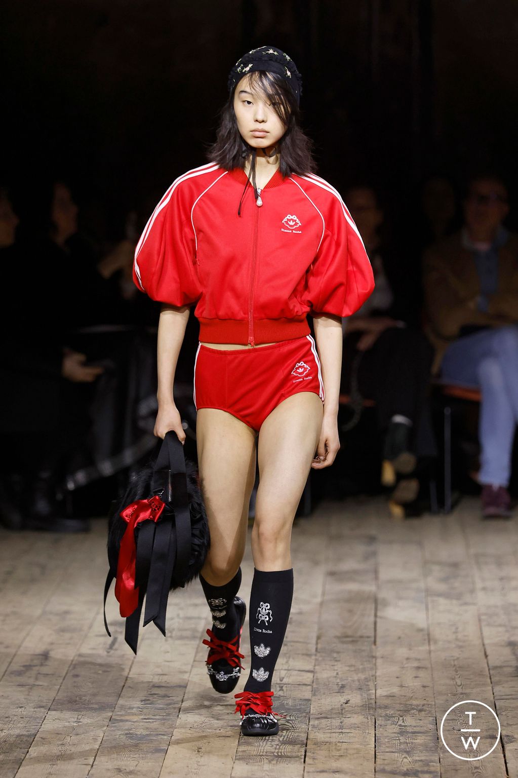 Fashion Week London Fall/Winter 2026 look 24 from the Simone Rocha collection womenswear