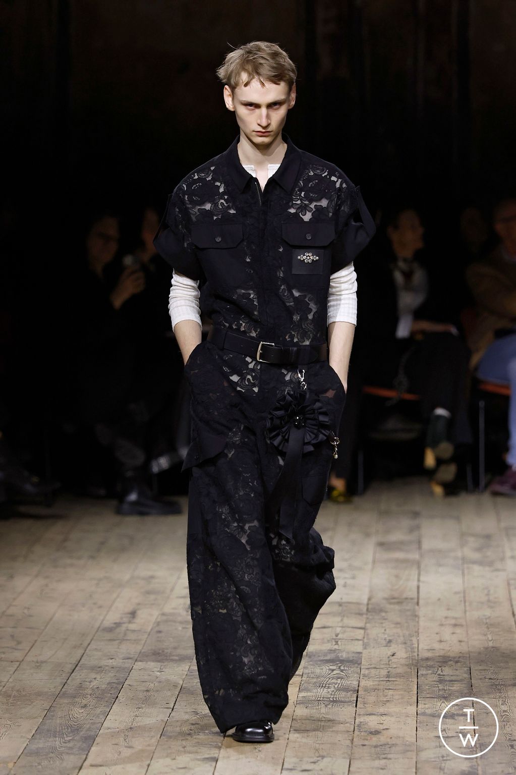 Fashion Week London Fall/Winter 2026 look 35 from the Simone Rocha collection womenswear