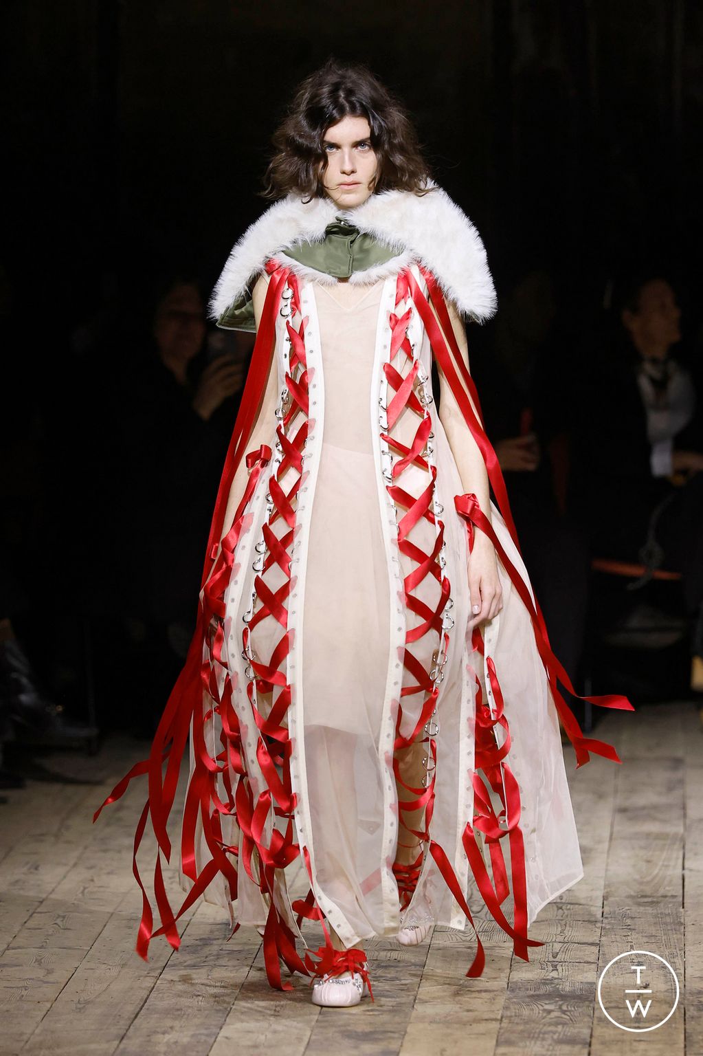 Fashion Week London Fall/Winter 2026 look 54 de la collection Simone Rocha womenswear