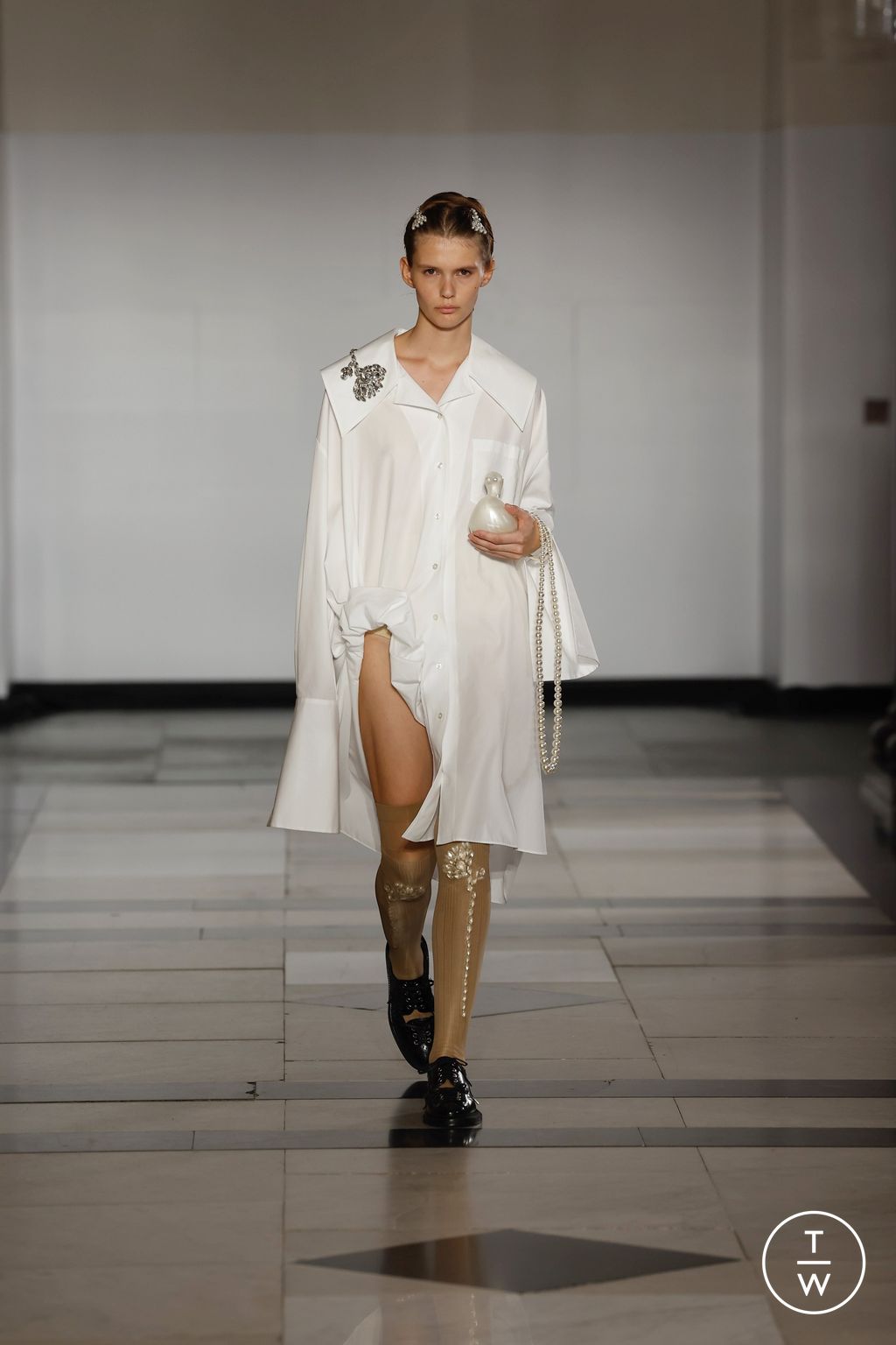 Fashion Week London Spring-Summer 2025 look 43 de la collection Simone Rocha womenswear