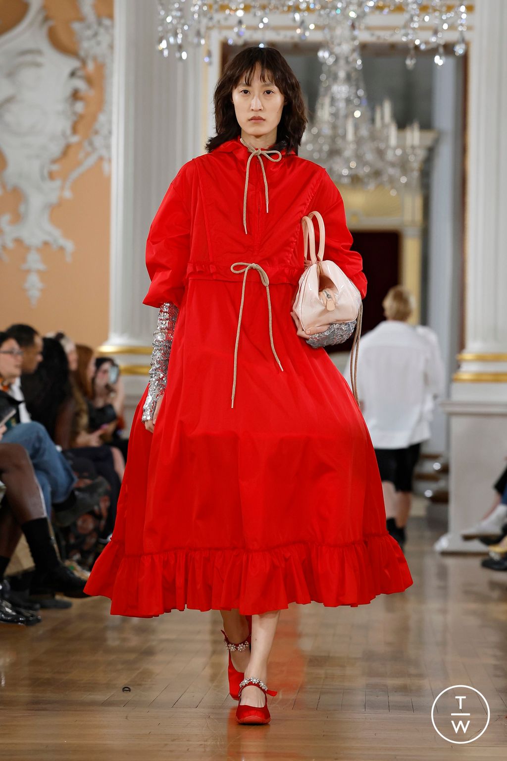 Fashion Week London Spring/Summer 2026 look 16 from the Simone Rocha collection womenswear