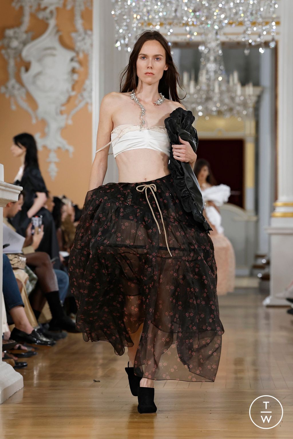 Fashion Week London Spring/Summer 2026 look 51 de la collection Simone Rocha womenswear